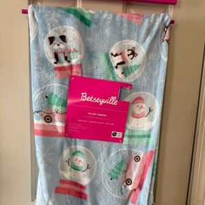 Betseyville Plush Throw Blanket 50" x 70"